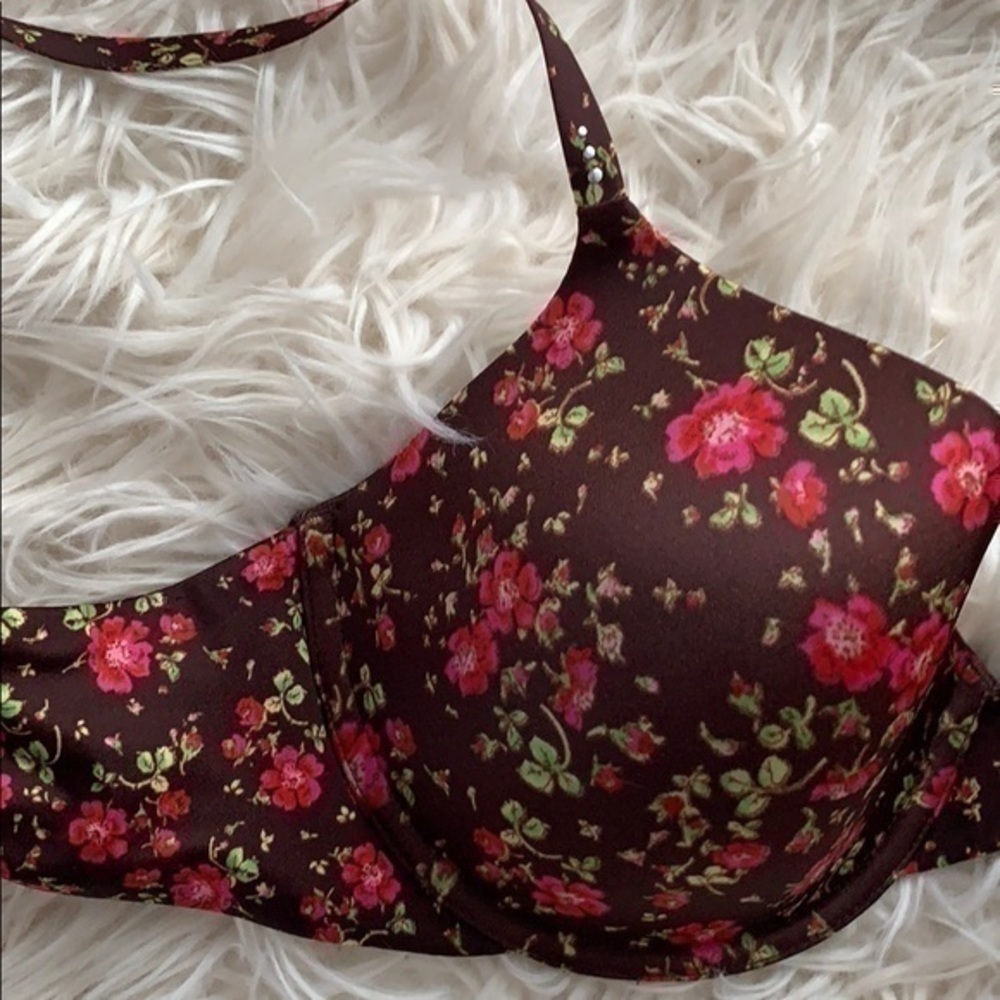 Victorias secret biofit bra - Picture 2 of 5